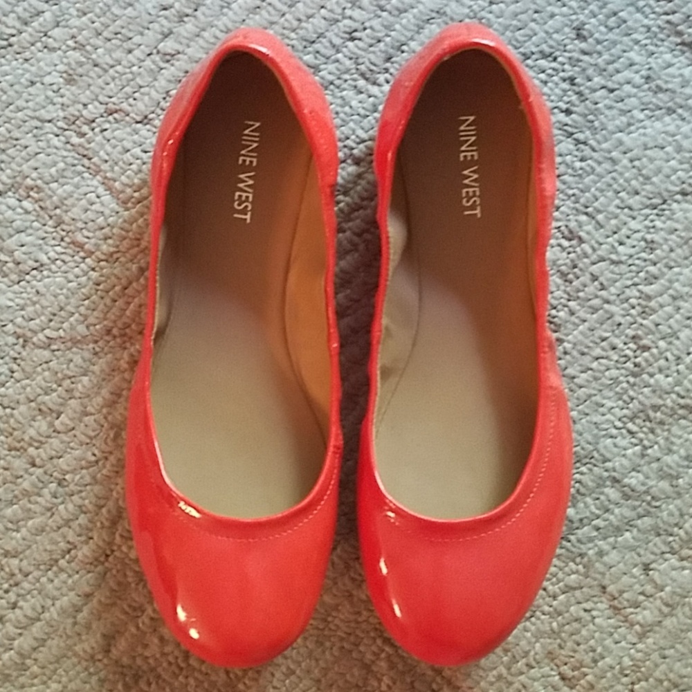 New! Nine West Orange Patent Flats